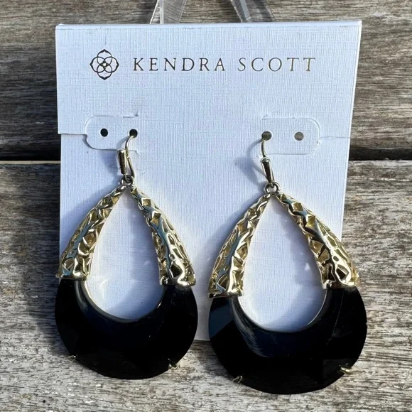 Rare HTF Vintage Kendra Scott Reyna Black Statement Earrings – Retired
